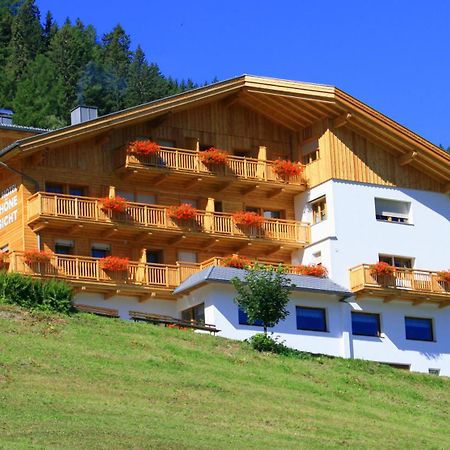 Hotel Schoene Aussicht Kartitsch Extérieur photo